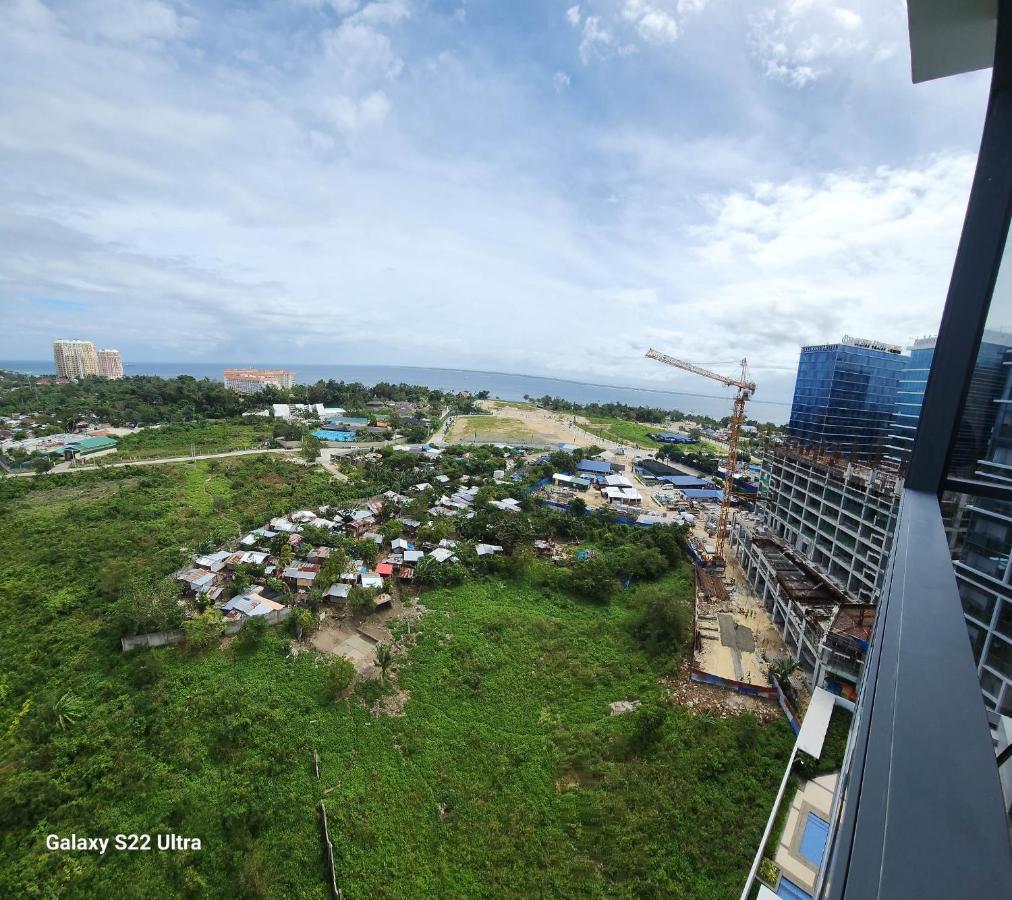 Mactan Newtown Condo Lapu-Lapu City Exterior photo