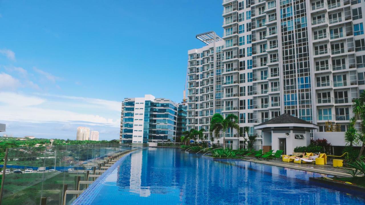 Mactan Newtown Condo Lapu-Lapu City Exterior photo